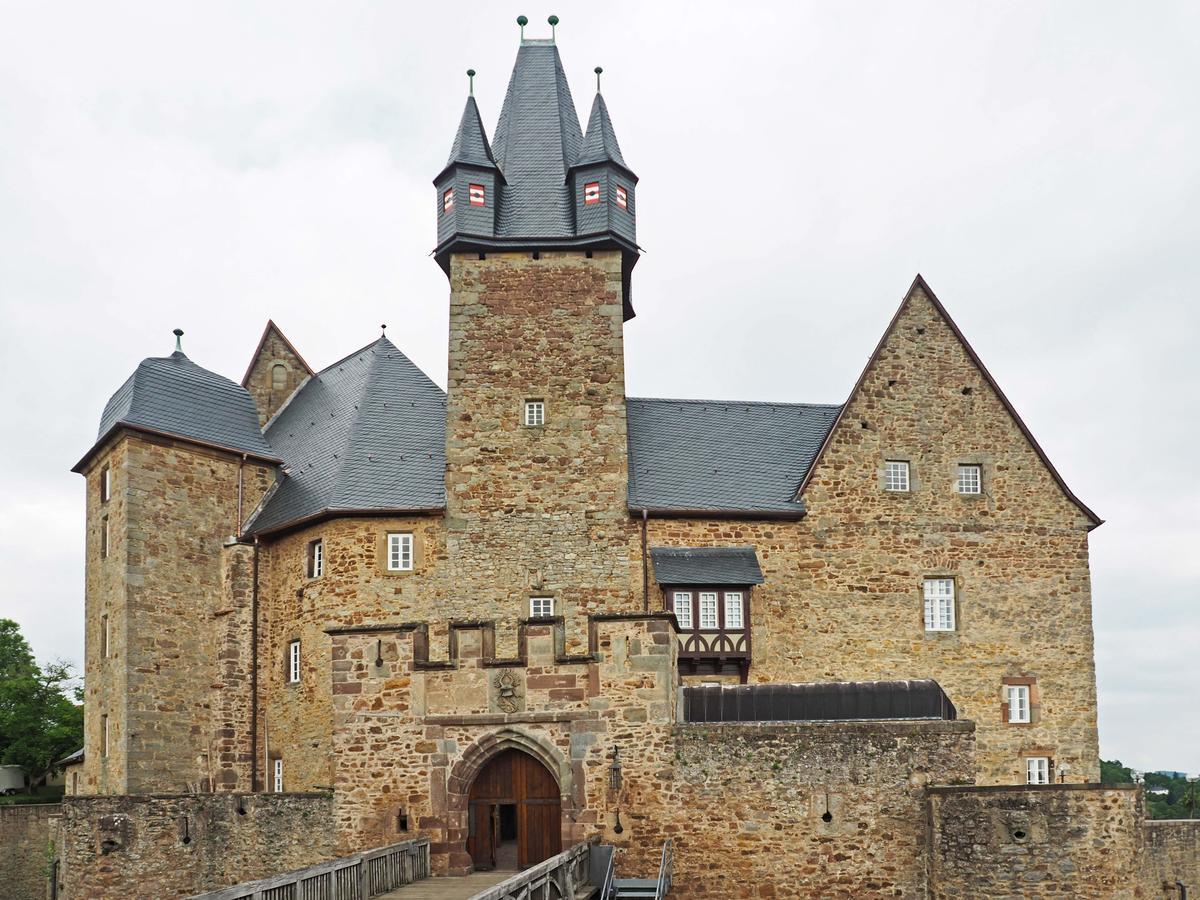 Schloss Spangenberg Exteriör bild